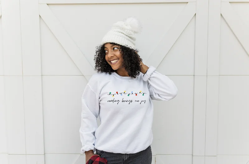 reading brings me joy sweatshirt